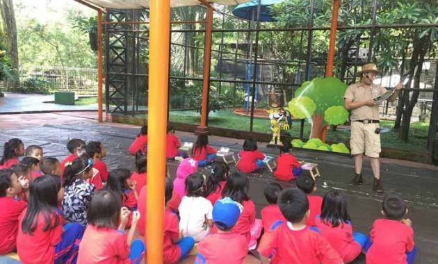 Bird Park The Jungle Waterpark Bogor